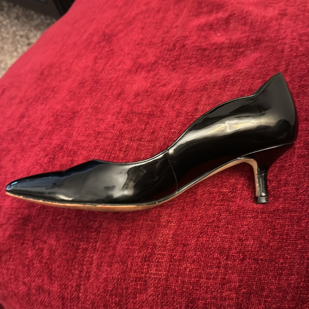 Marc Fisher Black Patent Leather Pointed-Toe Kitten Heels - Women's Pumps - Picture 3 of 10